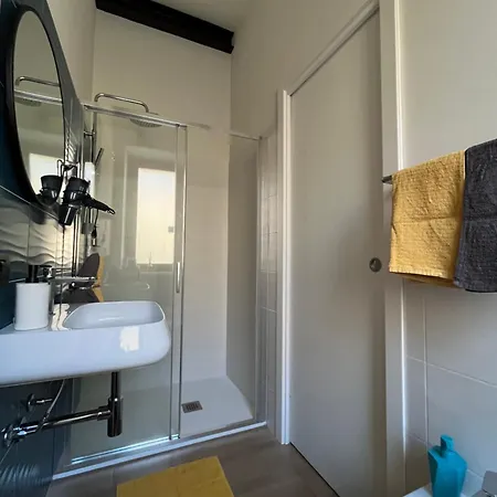 Davvero Casa - Con Terrazzo In Centro Διαμέρισμα